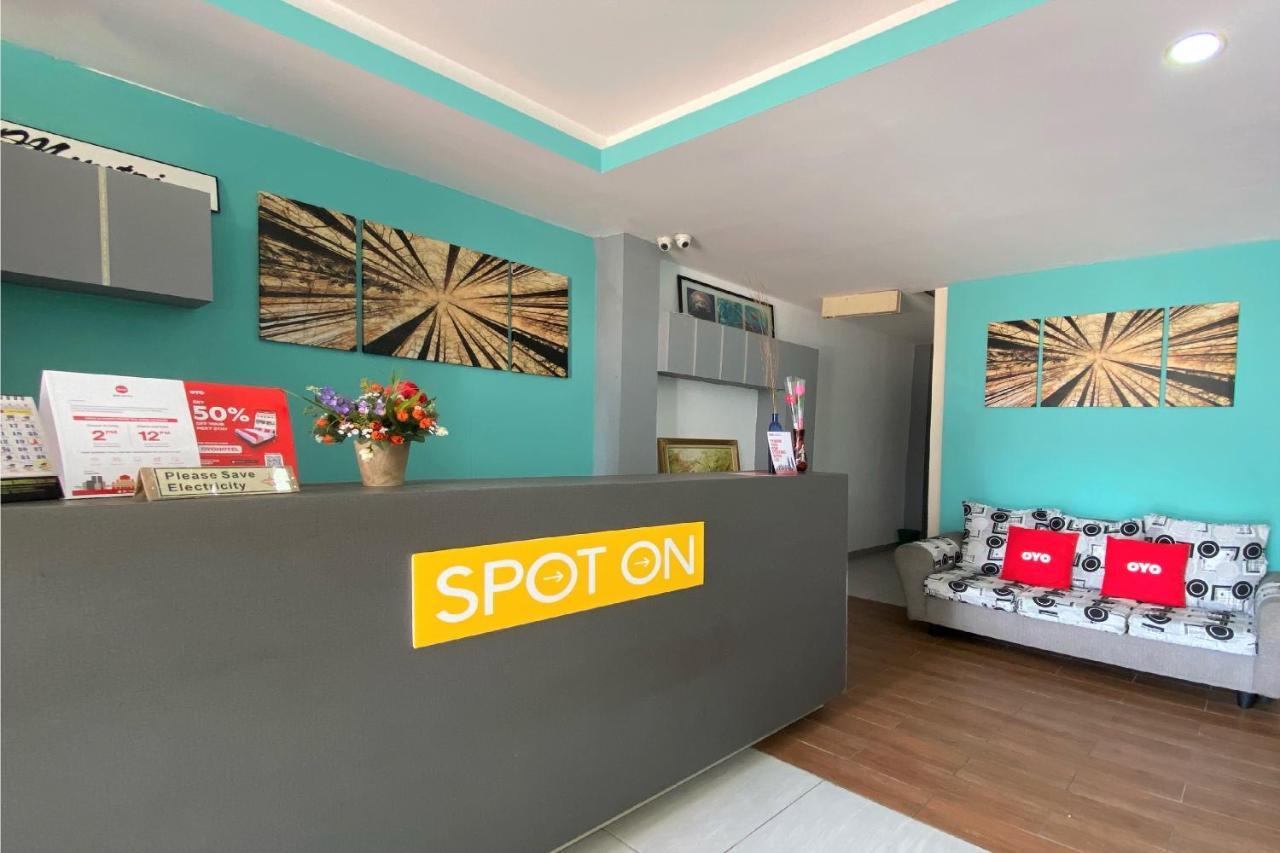 Spot On 90283 Twenty Seven Muntri Hotell Tanjung Bungah  Eksteriør bilde