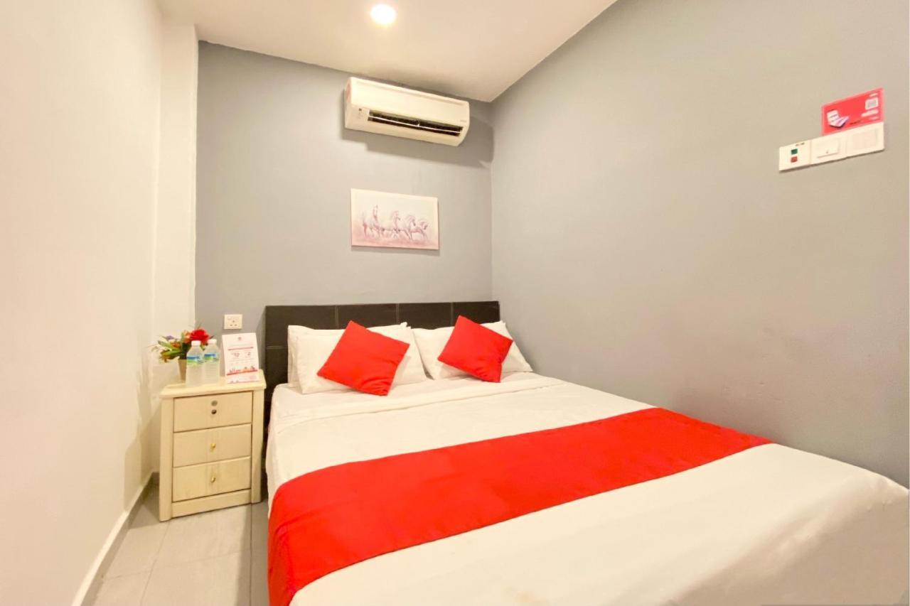 Spot On 90283 Twenty Seven Muntri Hotell Tanjung Bungah  Eksteriør bilde
